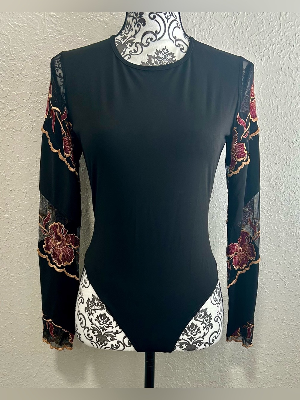 Etincelle Couture Paris Rare Black  Embroidered Bodysuit Stretch  
Size T3